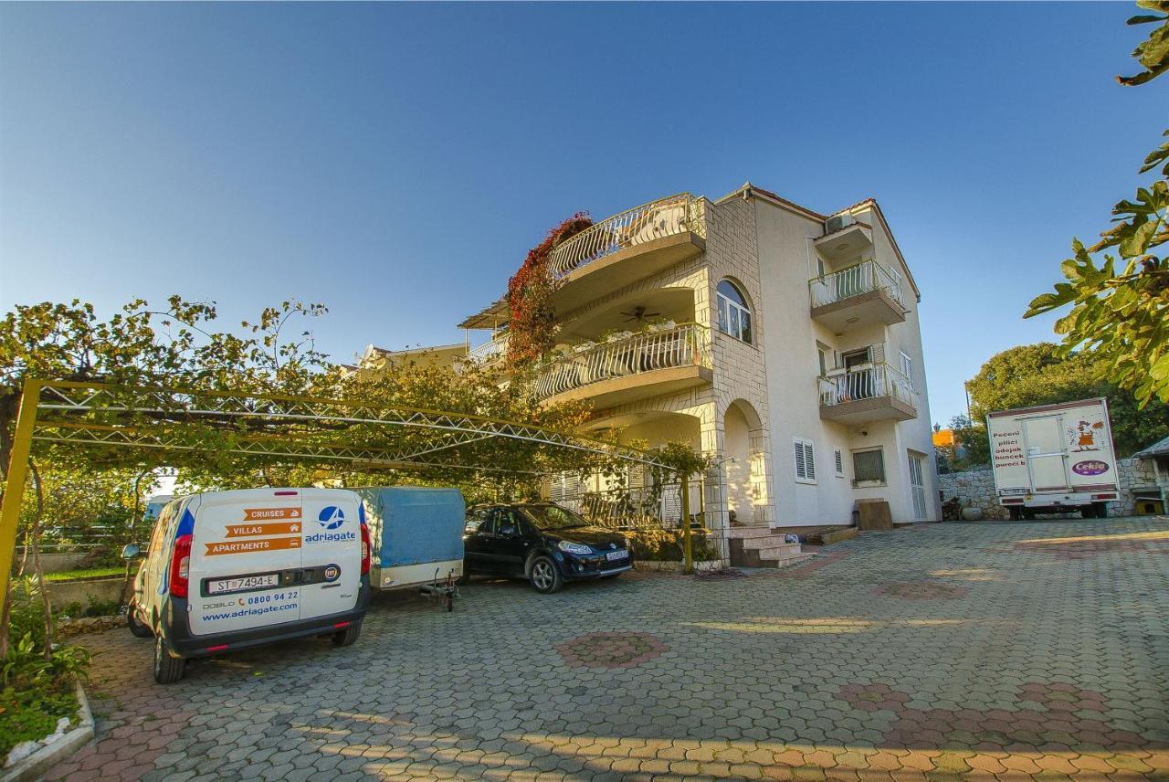 Grebaštica Apartments Nada מראה חיצוני תמונה